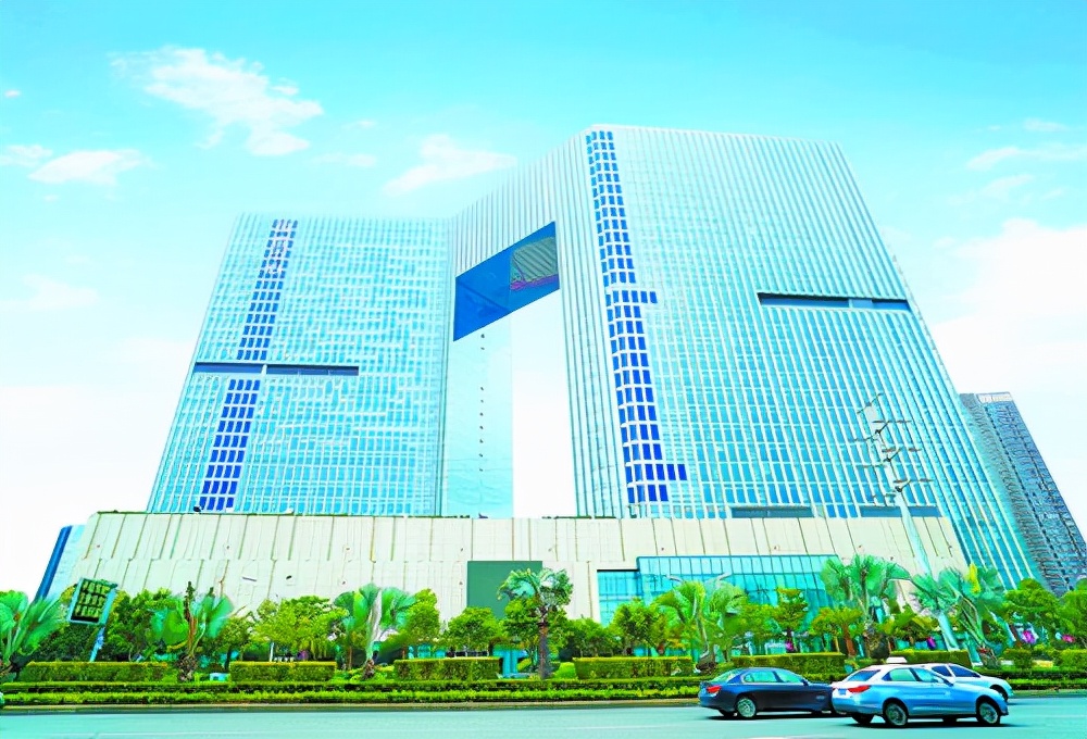 国贸中心成为厦门首个“零碳大厦”